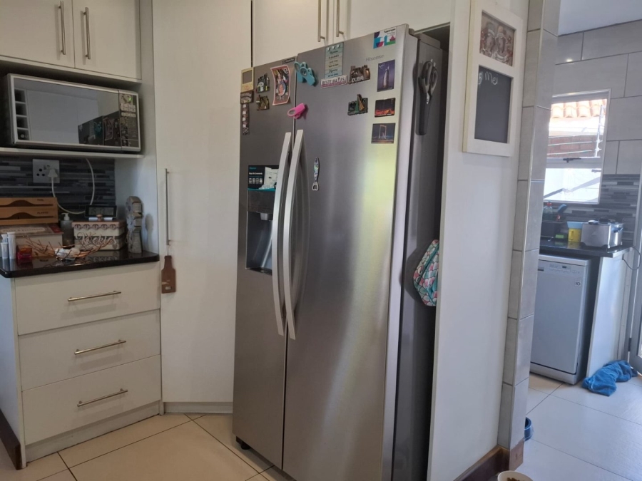 4 Bedroom Property for Sale in Dan Pienaar Free State